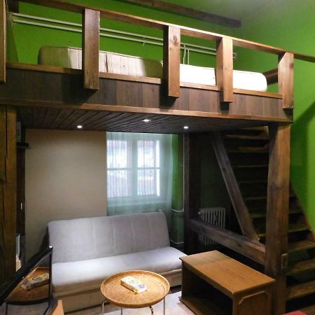 Koermend Lakas Apartment Luaran gambar