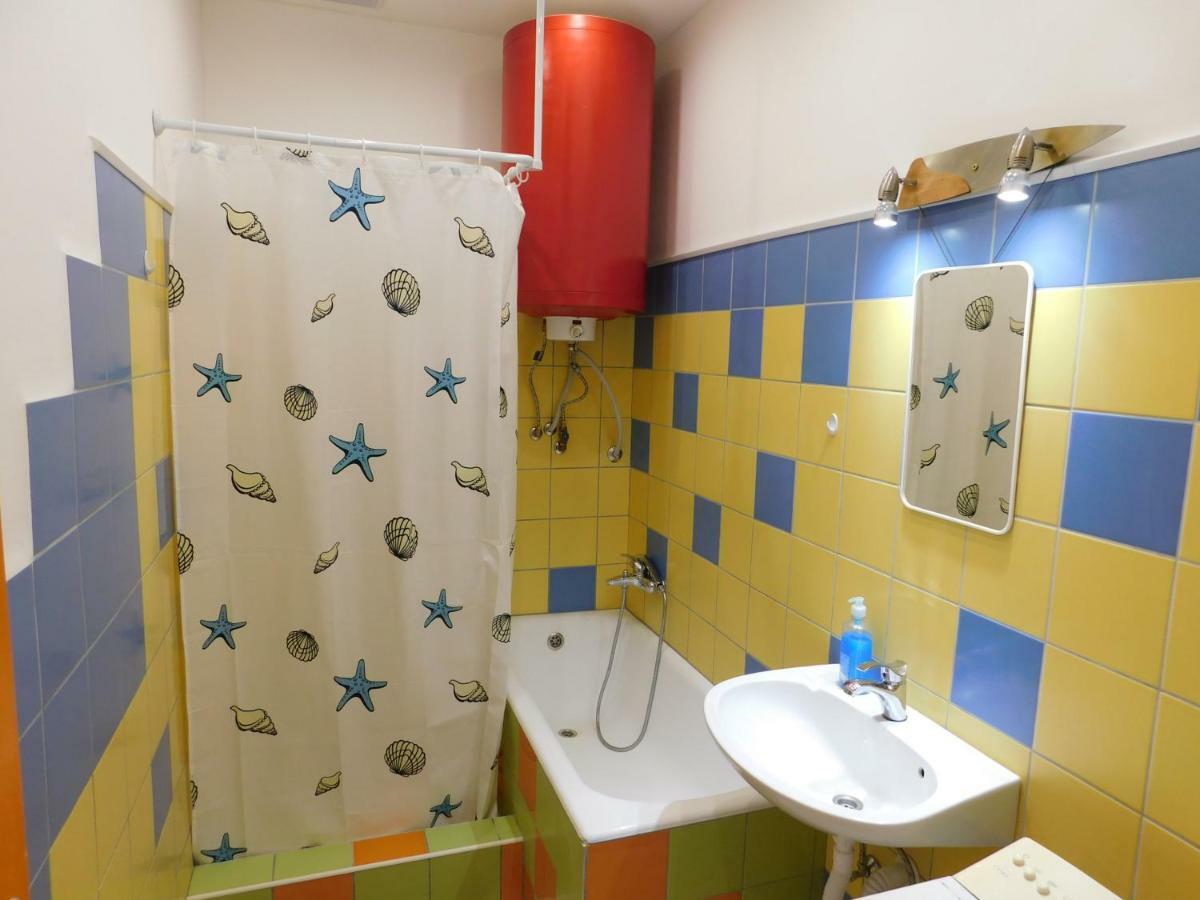 Koermend Lakas Apartment Luaran gambar