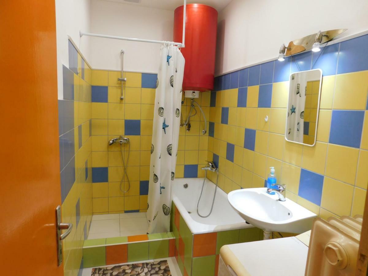 Koermend Lakas Apartment Luaran gambar